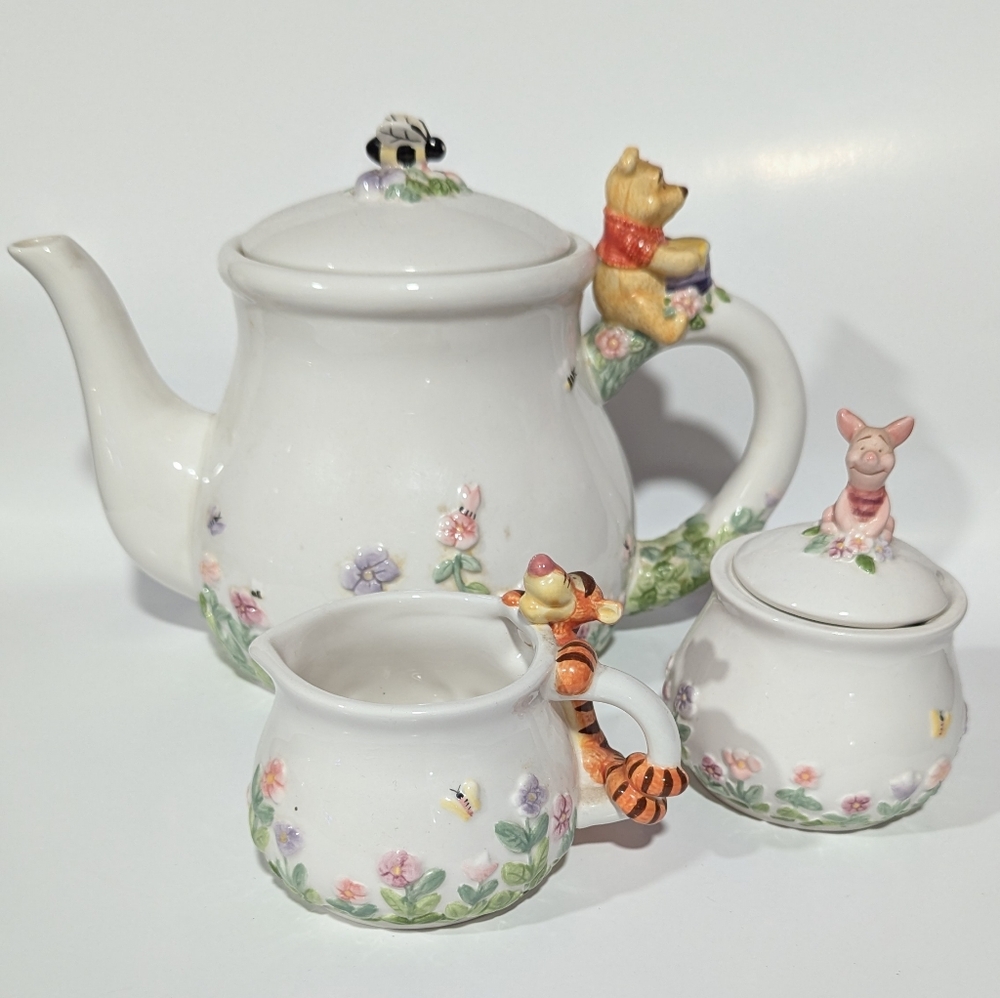 Disney Winnie the Pooh Tea Set